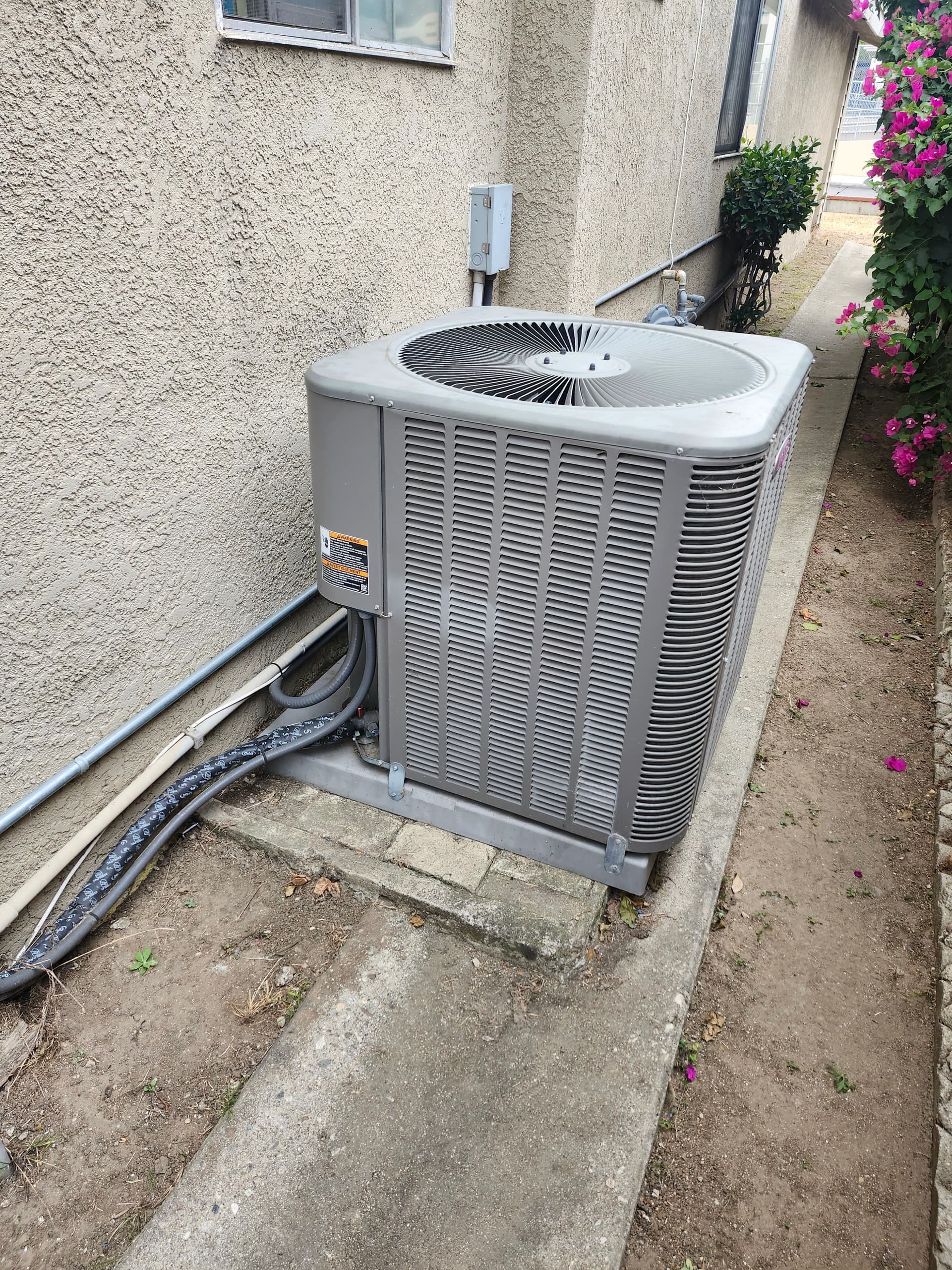 Gallery photos for Failed Compressor Fixed With a Full System and Duct Upgrade: Image #1