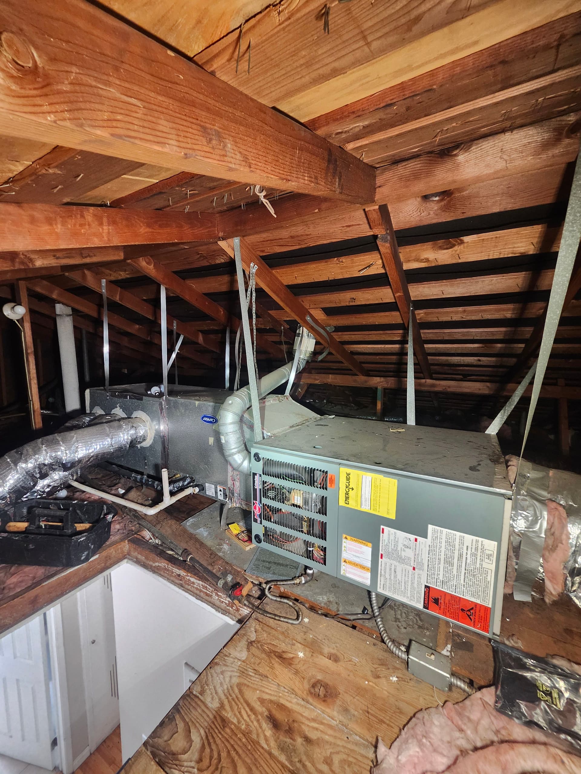 Gallery photos for New AC Install and Larger Ductwork for Better Efficiency: Image #1