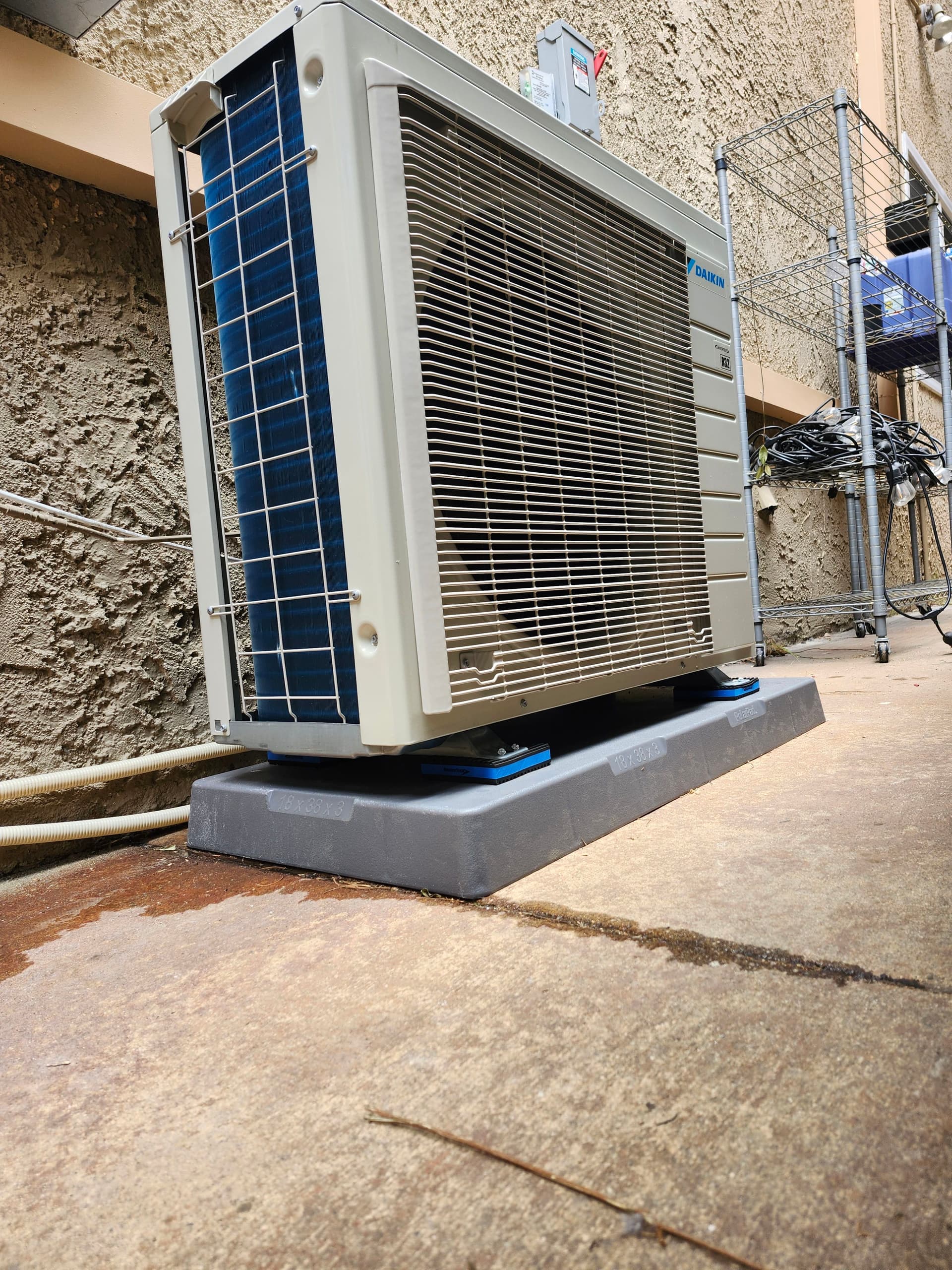 Gallery photos for 3-Zone Daikin Mini Split Install in a Ductless Condo: Image #3