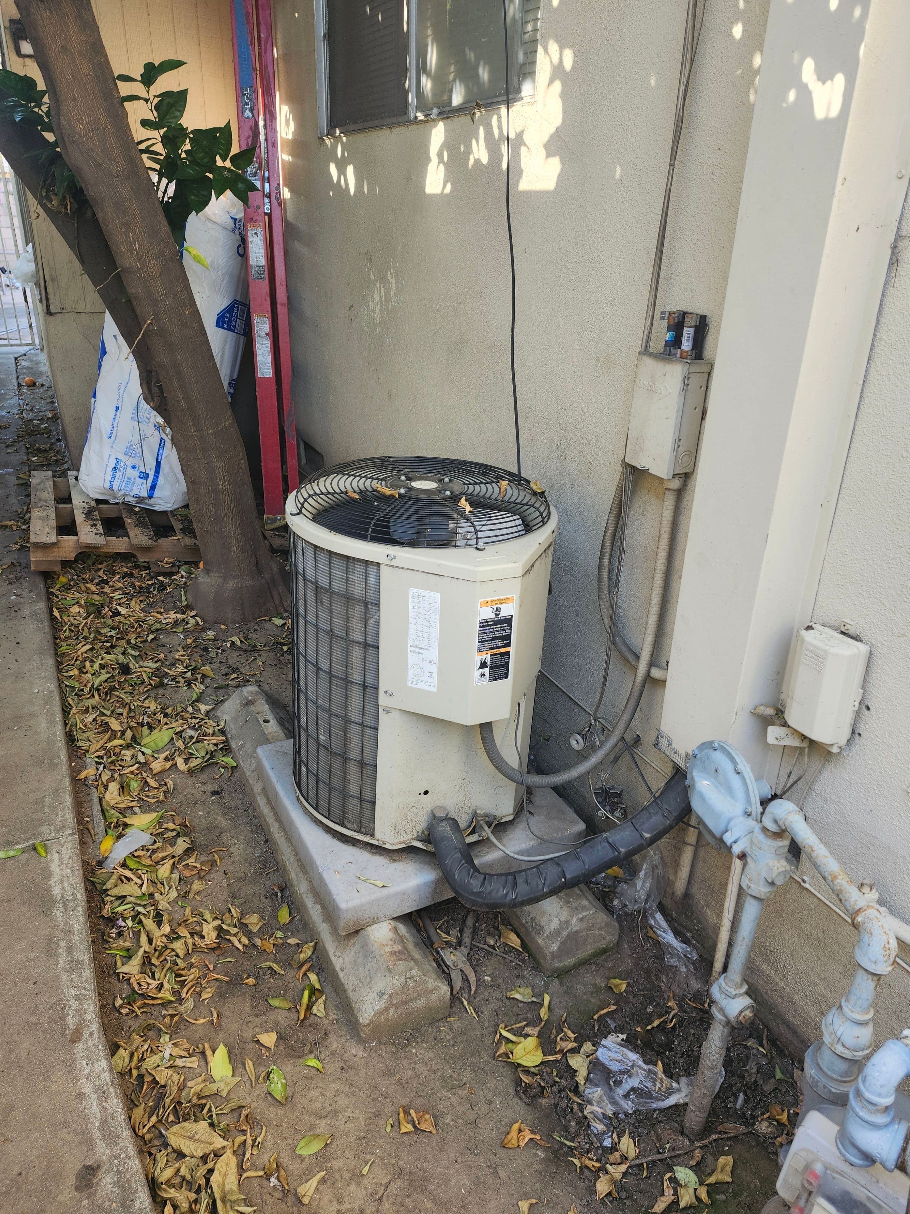 Project New AC Install and Larger Ductwork for Better Efficiency image