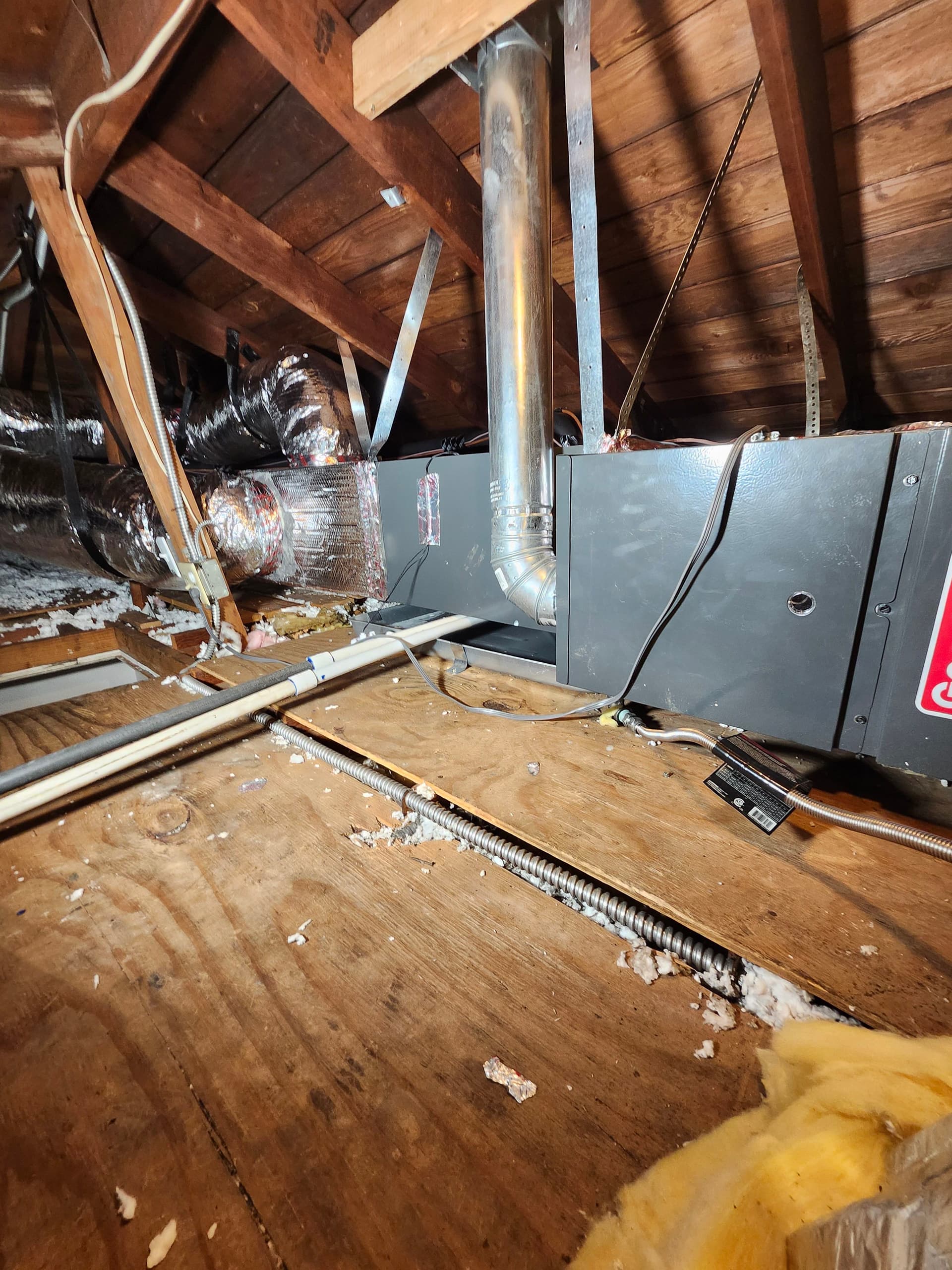 Gallery photos for Complete HVAC Changeout and Full Duct Redesign Done Right: Image #4